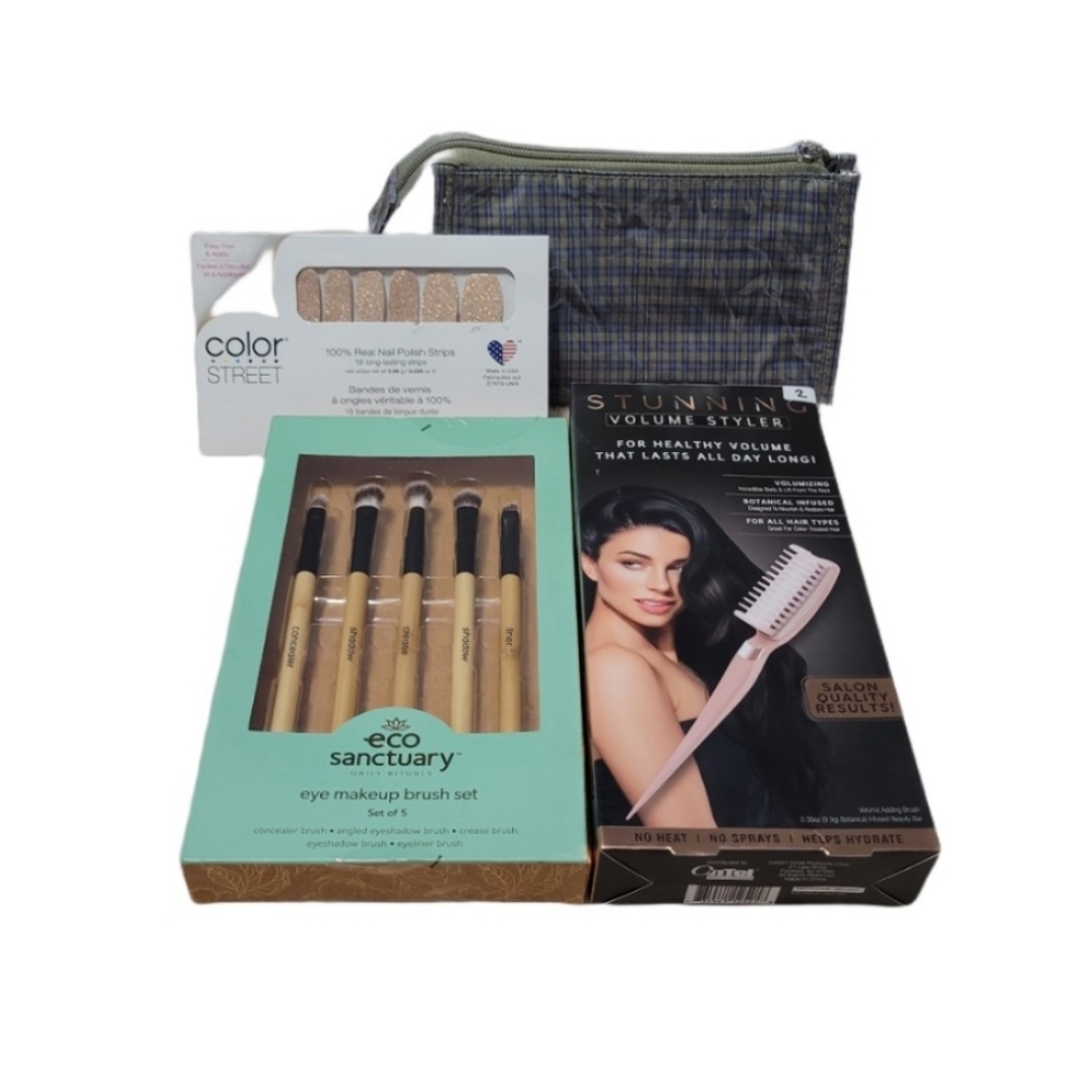 Beauty Bundle  Volume adding brush, Nail polish strips, Make-up brushes, & Bag